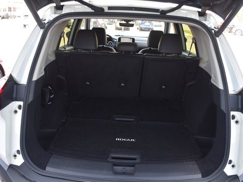 Used 2023 Nissan Rogue Platinum w/ Platinum Premium Package FWD image 60