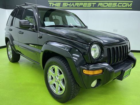 Used 2003 Jeep Liberty Limited image 2