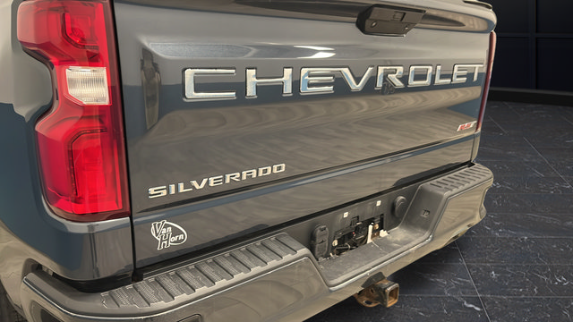 Used 2021 Chevrolet Silverado 1500 RST AWD/4WD image 37