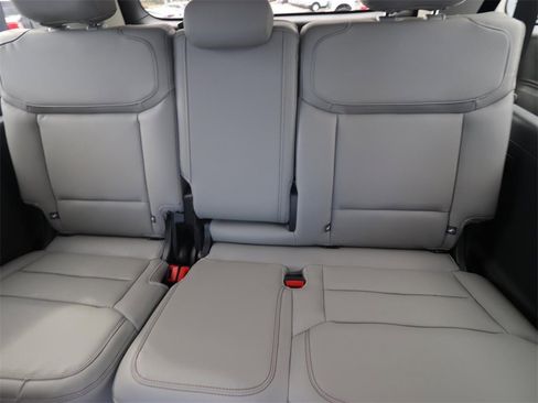 New 2025 Ford Expedition Max Active image 16