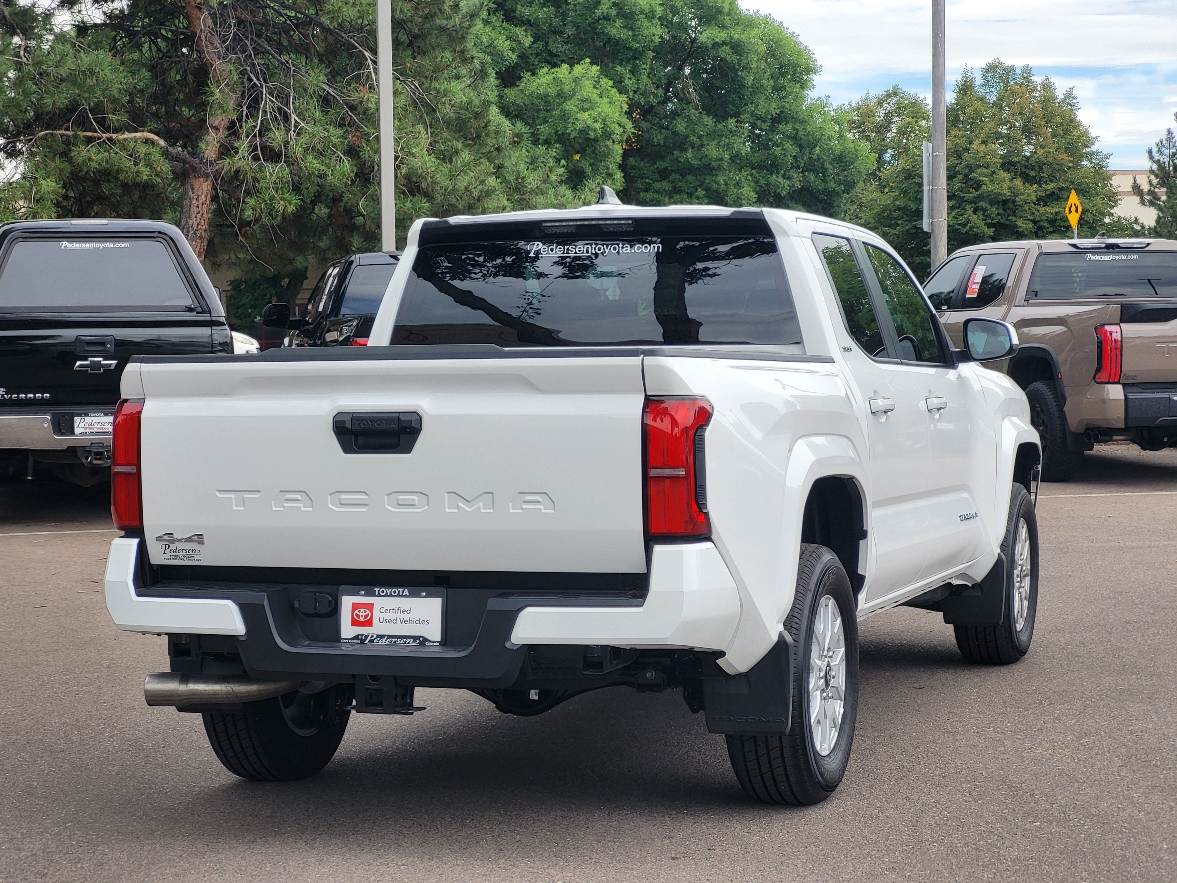 Certified 2026 Toyota Tacoma SR5 AWD/4WD image 2