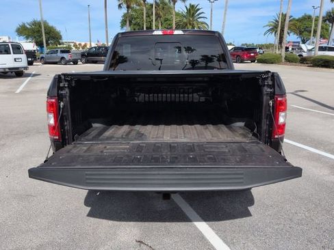 Used 2018 Ford F150 XLT w/ Equipment Group 302A Luxury RWD image 13
