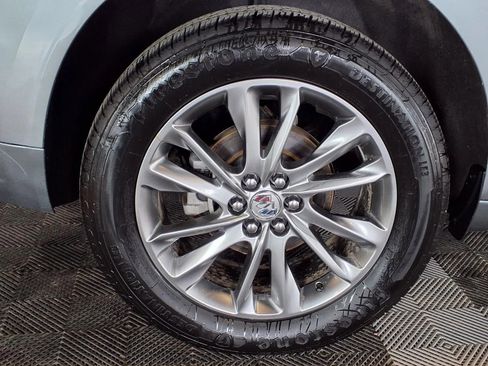 Used 2023 Buick Enclave Avenir w/ Avenir Technology Package AWD/4WD image 9