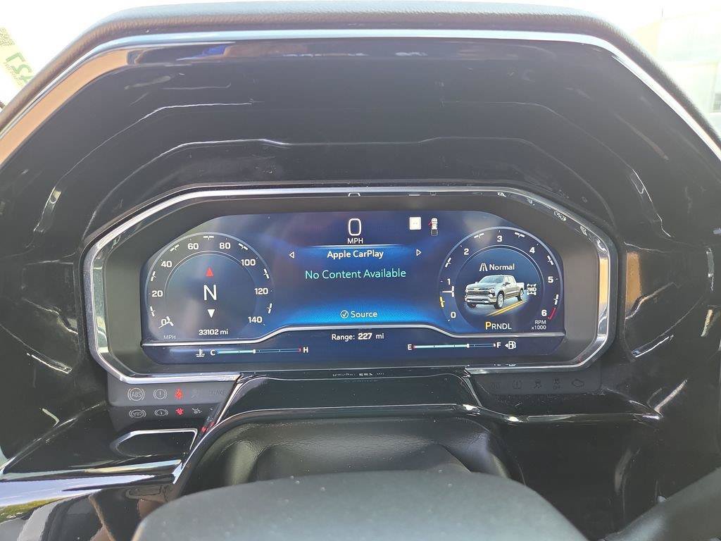 Used 2023 Chevrolet Silverado 1500 LT AWD/4WD image 15