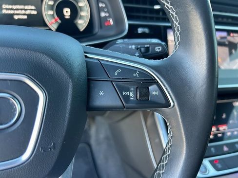 Used 2021 Audi Q8 Premium w/ Black Optic Package image 18