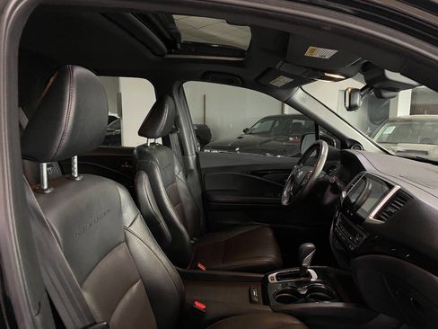 Used 2017 Honda Ridgeline Black Edition image 32