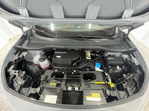 Used 2022 Volkswagen ID.4 Pro image 28