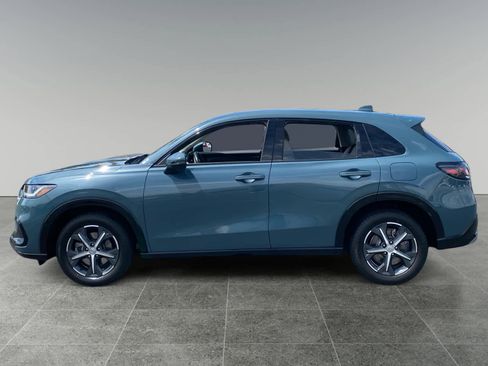 Used 2024 Honda HR-V EX-L image 2
