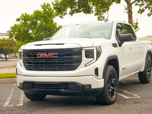 New 2026 GMC Sierra 1500 Elevation image 2