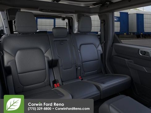 New 2026 Ford Bronco Outer Banks w/ Sasquatch Package AWD/4WD image 12