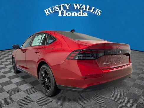 New 2025 Honda Accord SE image 5