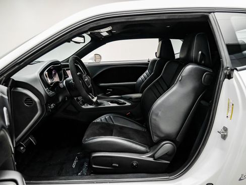 Used 2023 Dodge Challenger SRT Hellcat Redeye image 43