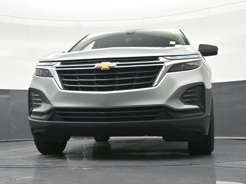 Used 2023 Chevrolet Equinox LS w/ LS Convenience Package FWD image 33