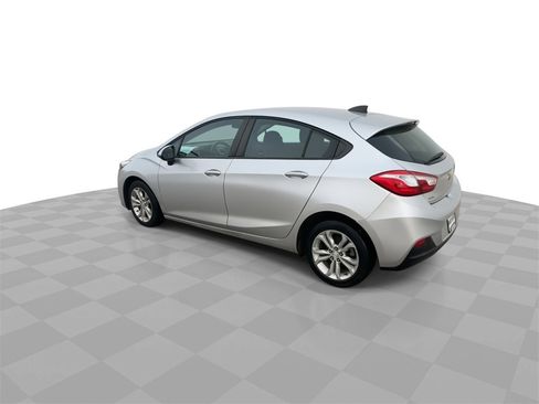 Certified 2019 Chevrolet Cruze LS w/ LS Convenience Package image 6