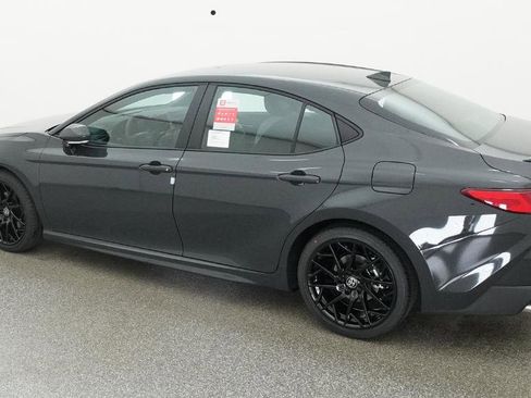 New 2026 Toyota Camry SE FWD image 22
