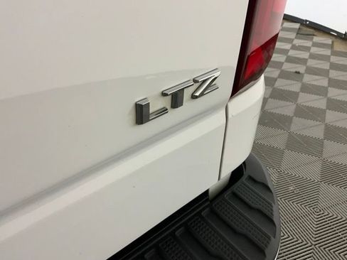 Used 2020 Chevrolet Silverado 1500 LTZ w/ LTZ Plus Package AWD/4WD image 14