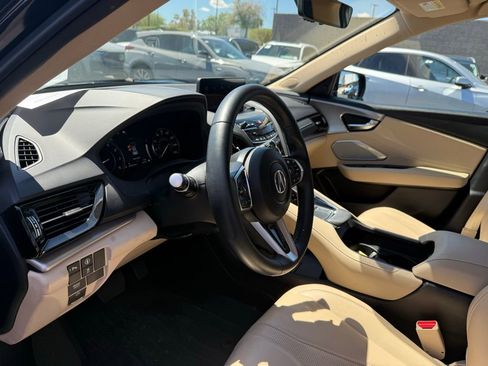 Used 2023 Acura RDX w/ Technology Package image 9