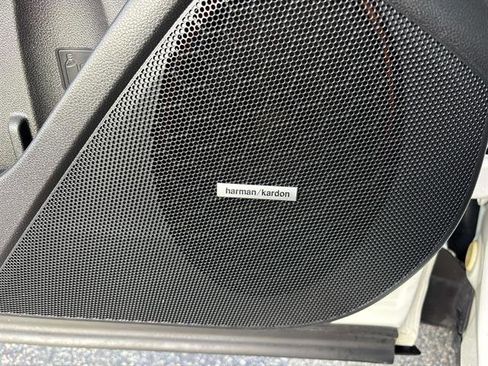 Used 2021 Subaru Forester Sport image 21