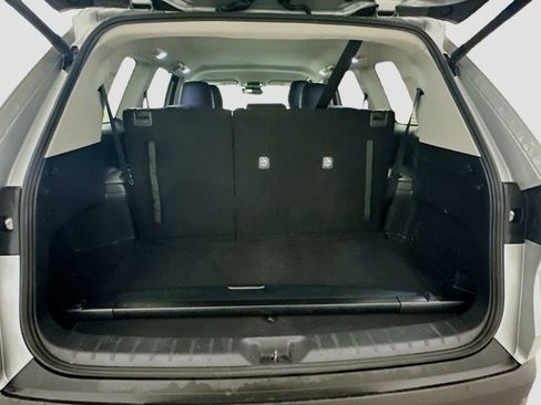 Used 2025 Toyota Grand Highlander AWD image 31