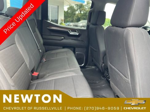 Used 2024 Chevrolet Silverado 1500 LT AWD/4WD image 26