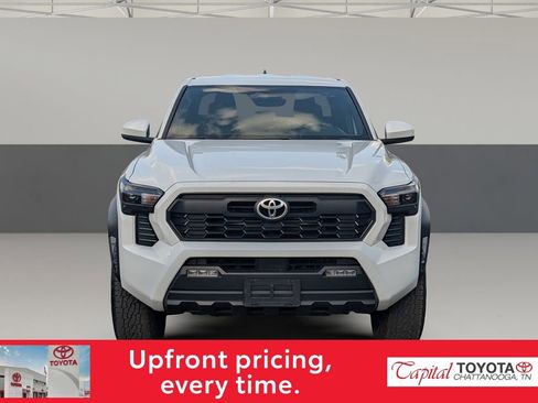 Used 2024 Toyota Tacoma TRD Off-Road AWD/4WD image 3