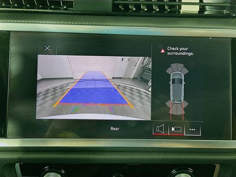 Used 2020 Audi Q3 2.0T Premium w/ Convenience Package image 13