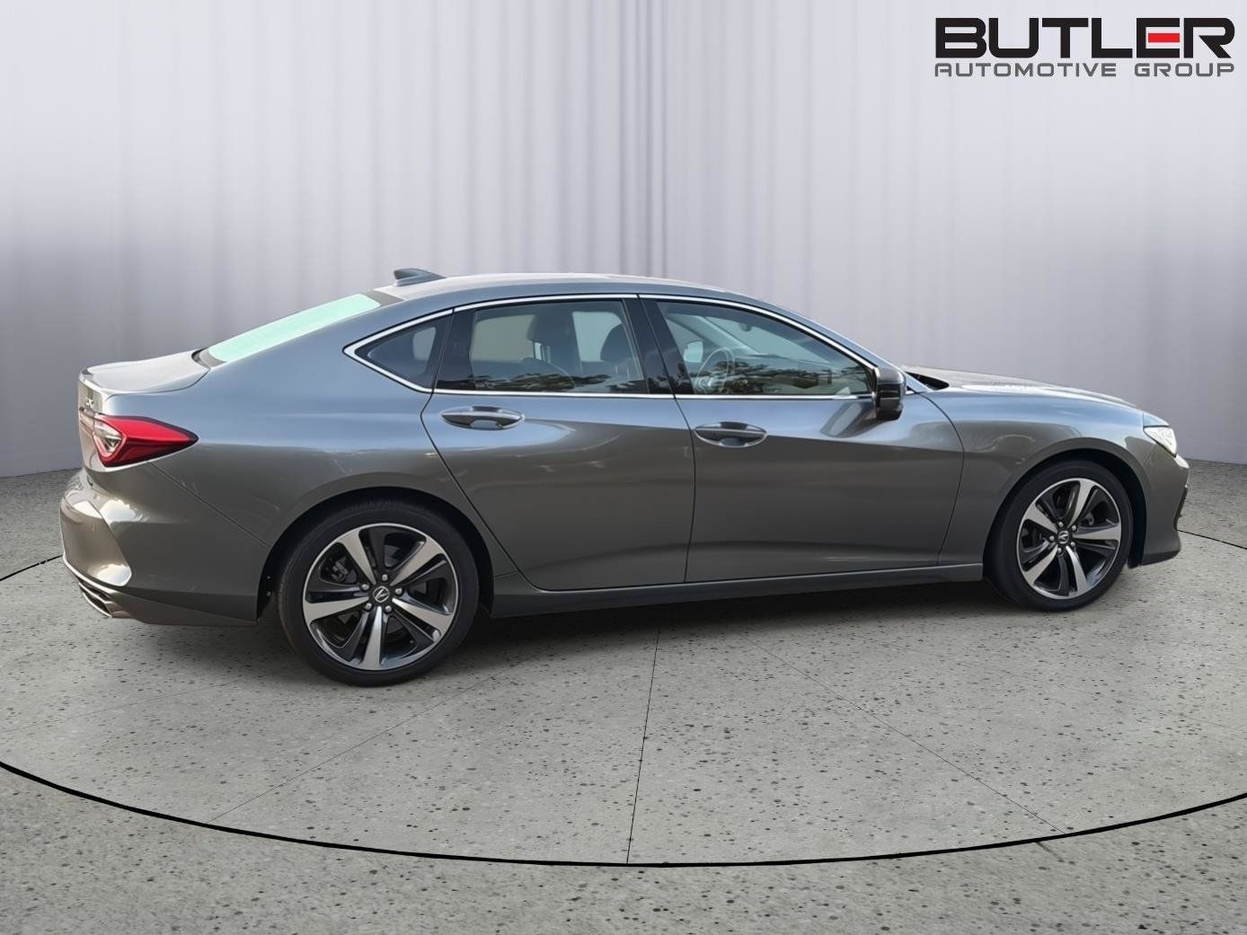 Used 2025 Acura TLX w/ Technology Package FWD image 7