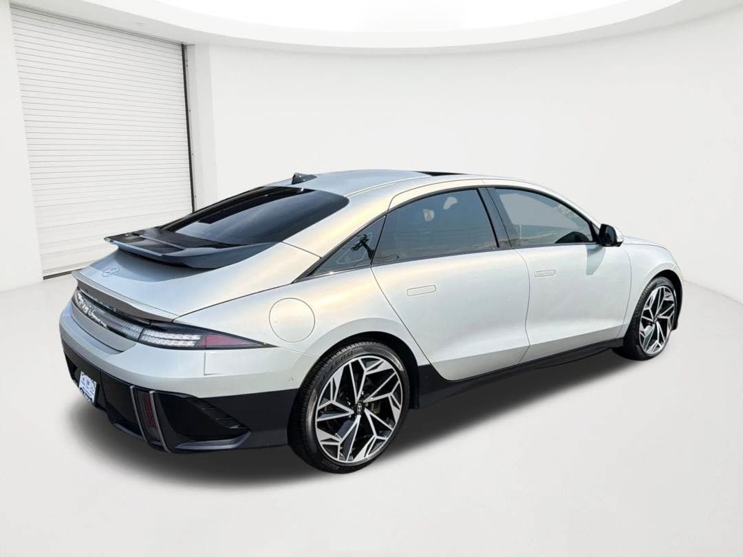 Certified 2023 Hyundai Ioniq 6 Limited AWD/4WD image 5