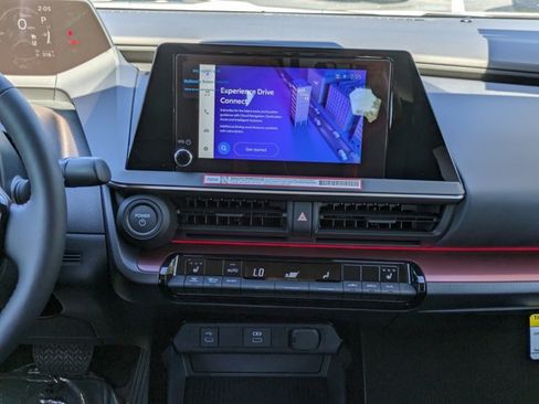 New 2026 Toyota Prius Plug-In Hybrid FWD image 17