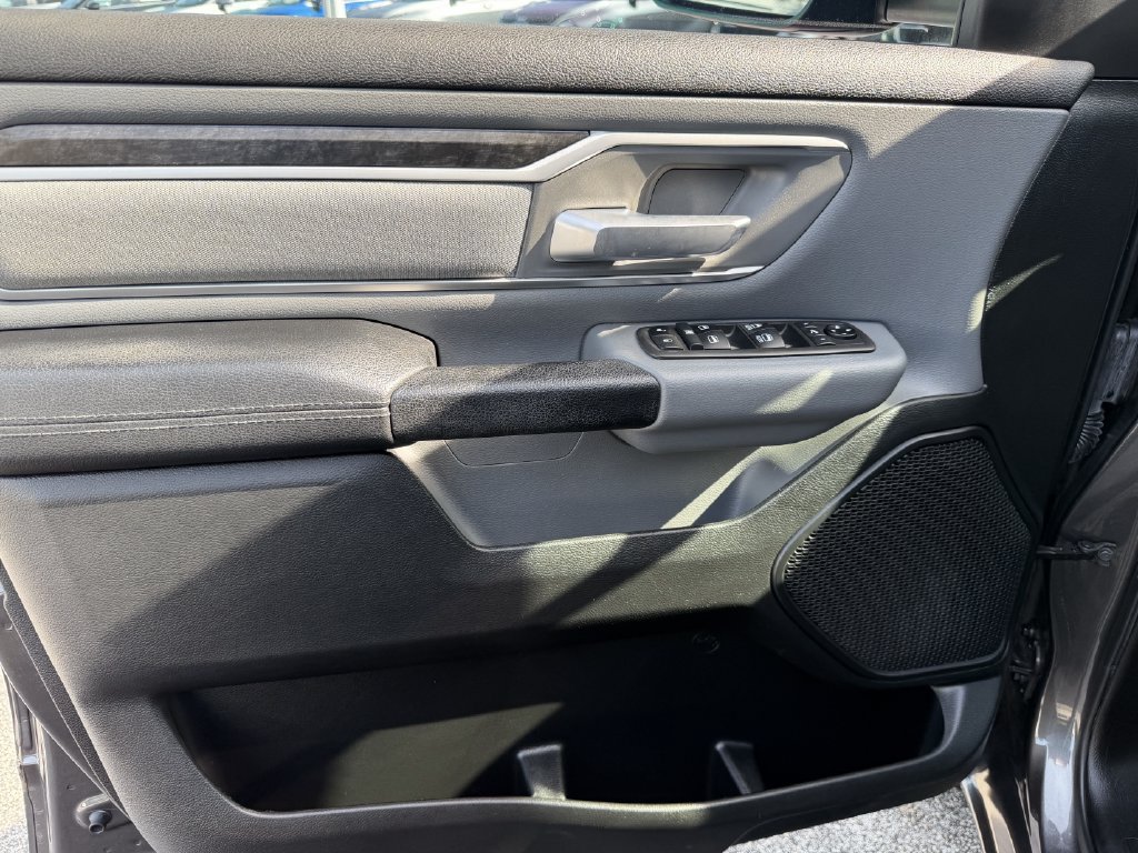 Used 2021 RAM 1500 Big Horn RWD image 25
