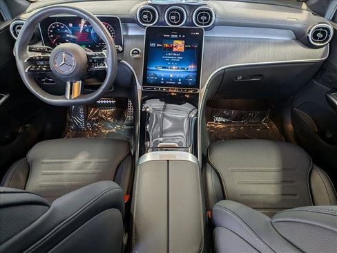 Certified 2025 Mercedes-Benz GLC 350e 4MATIC image 18