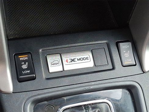 Used 2016 Subaru Forester 2.0XT Premium image 27