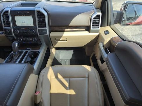 Used 2018 Ford F150 Lariat RWD image 15