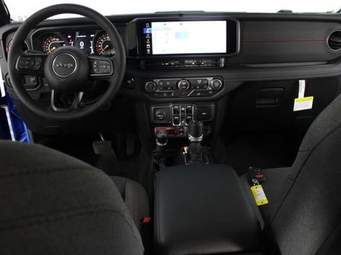 New 2026 Jeep Gladiator Rubicon image 9