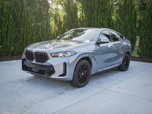 Used 2024 BMW X6 xDrive40i AWD/4WD image 5