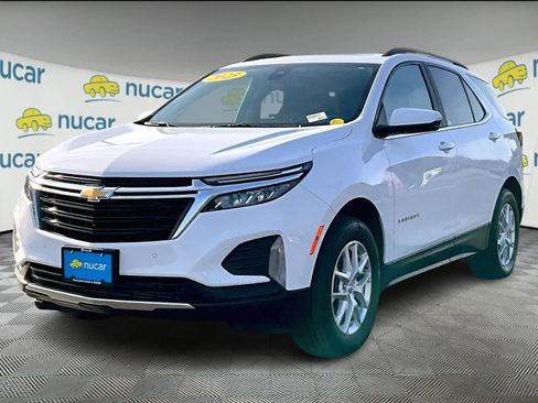 Used 2023 Chevrolet Equinox LT image 3