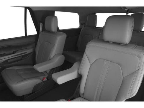 Used 2021 Ford Expedition Limited RWD image 12