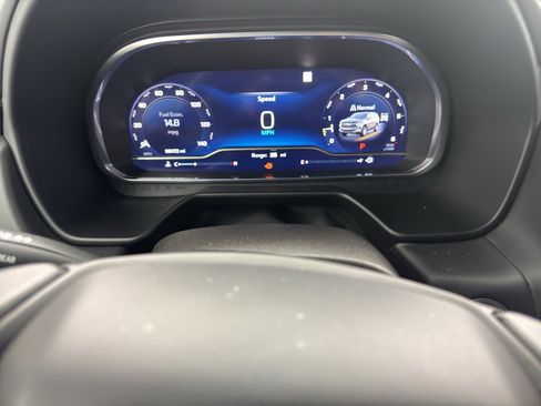 Used 2022 Chevrolet Tahoe RST w/ Sport Performance Package image 14