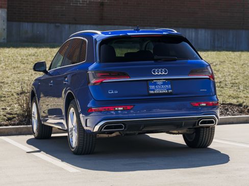 Used 2021 Audi Q5 e Premium Plus image 5