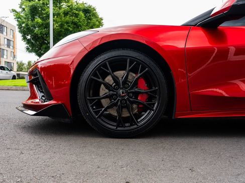 Used 2023 Chevrolet Corvette Stingray Premium Conv w/ Z51 Performance Package RWD image 7