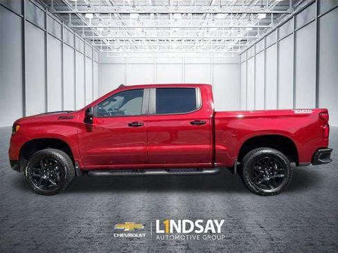 Certified 2025 Chevrolet Silverado 1500 LT Trail Boss w/ Dark Appearance Package AWD/4WD image 5
