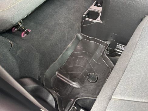 Used 2024 Jeep Wrangler Willys image 29