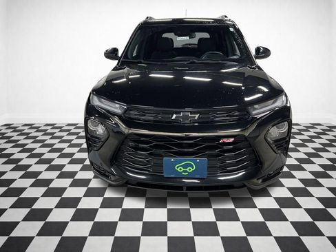 Used 2023 Chevrolet TrailBlazer RS w/ Sun and Liftgate Package image 4
