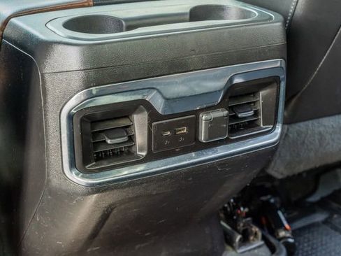 Used 2022 Chevrolet Silverado 3500 High Country image 37