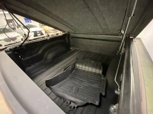 Used 2019 RAM 1500 Laramie w/ Convenience Group RWD image 19