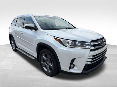 Used 2018 Toyota Highlander Limited Platinum
