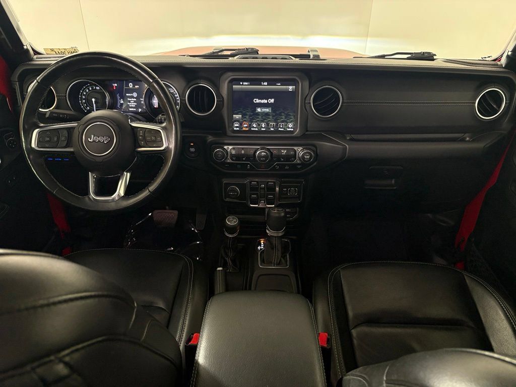 Used 2022 Jeep Wrangler Unlimited Sahara w/ Cold Weather Group AWD/4WD image 32