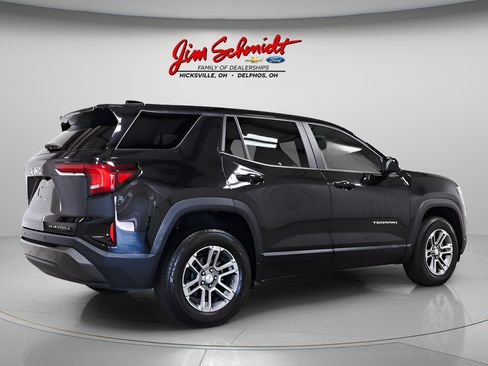 Used 2025 GMC Terrain Elevation AWD/4WD image 6
