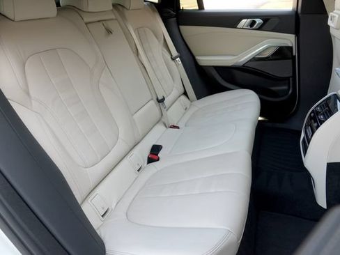 Used 2020 BMW X6 sDrive40i w/ Premium Package RWD image 15