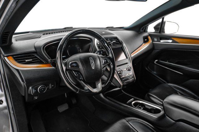 Used 2019 Lincoln MKC Reserve AWD/4WD image 13